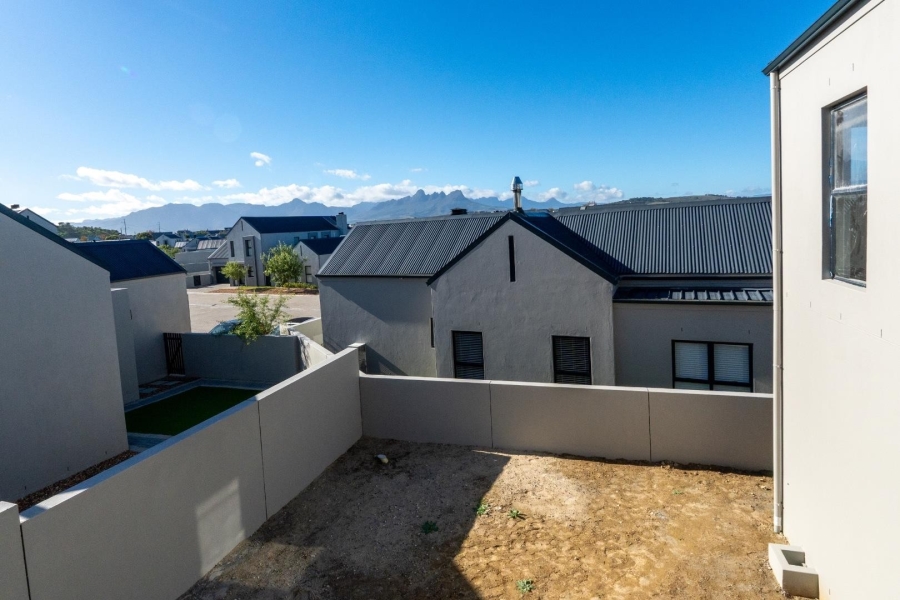 To Let 3 Bedroom Property for Rent in Aan de Wijnlanden Western Cape